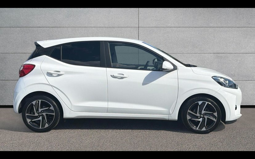 Hyundai I10 1.2 Premium Hatchback 84 Ps White #3