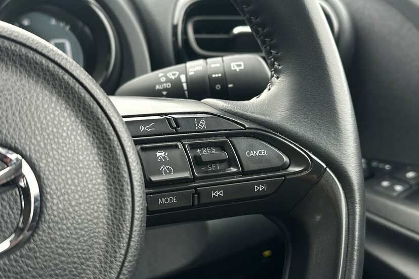 Mazda 2 1.5 E-skyactiv G Mhev Gt Sport Black #14