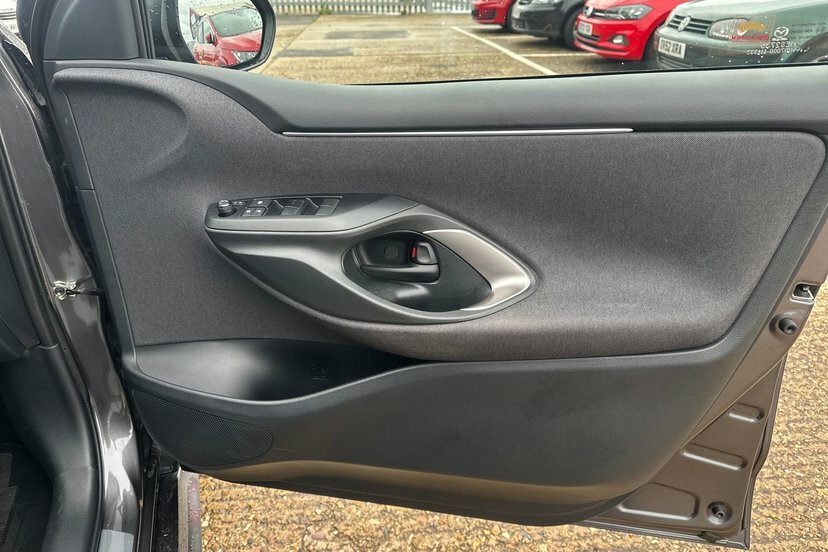 Mazda 2 1.5 E-skyactiv G Mhev Gt Sport Black #11