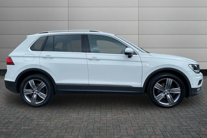 Volkswagen Tiguan 1.5 Tsi Evo Match Suv Dsg 150 Ps White #4