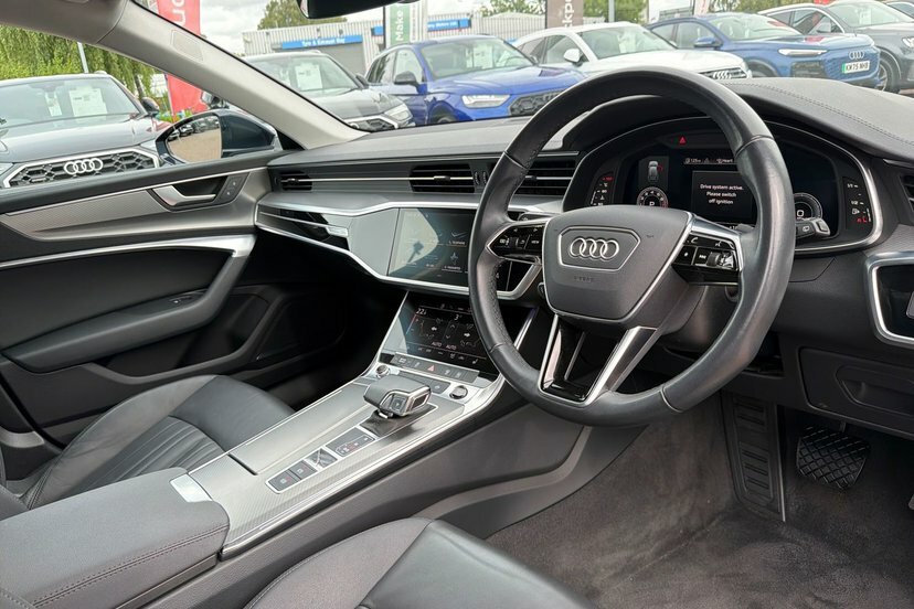 Audi A6 Avant Sport Black #35