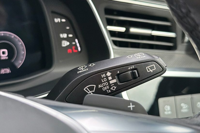 Audi A6 Avant Sport Black #46