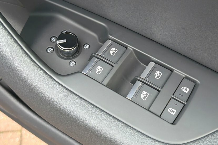 Audi A6 Avant Sport Black #38