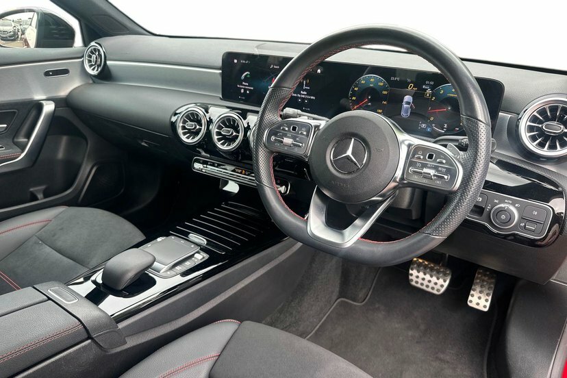 Mercedes-Benz A Class 1.3 A180 Amg Line Executive Hatchback Red #5