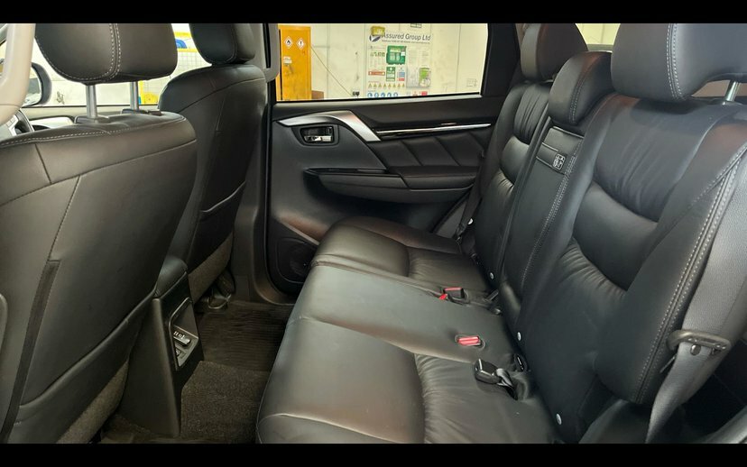 Mitsubishi Shogun Sport 3 Grey #12