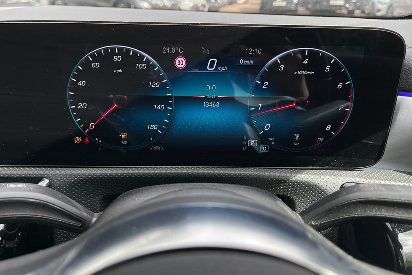 Mercedes-Benz A Class 2.0 A250 Amg Line Edition Premium Plus Hatchback Silver #6