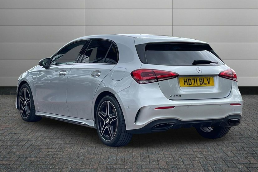 Mercedes-Benz A Class 2.0 A250 Amg Line Edition Premium Plus Hatchback Silver #2