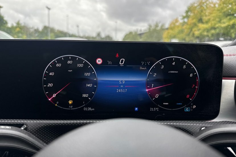 Mercedes-Benz CLA Class 1.3 Cla180h Mhev Amg Line Executive Coupe Pe Black #6