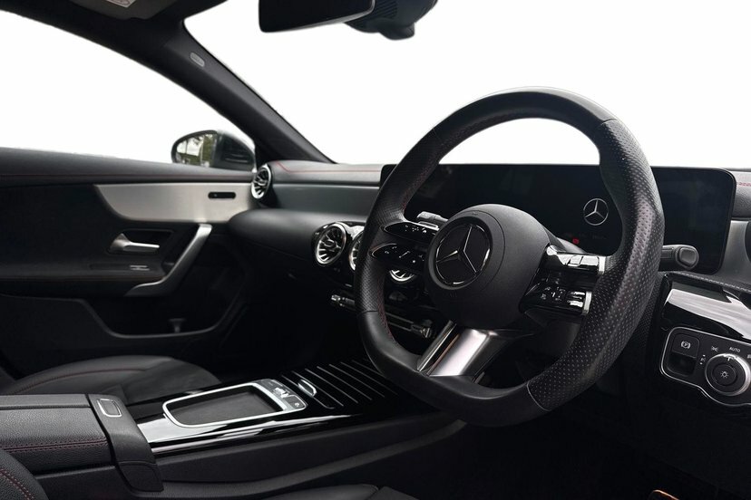 Mercedes-Benz CLA Class 1.3 Cla180h Mhev Amg Line Executive Coupe Pe Black #5