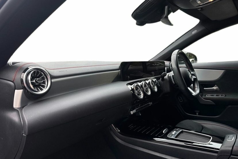 Mercedes-Benz CLA Class Amg Line White #9