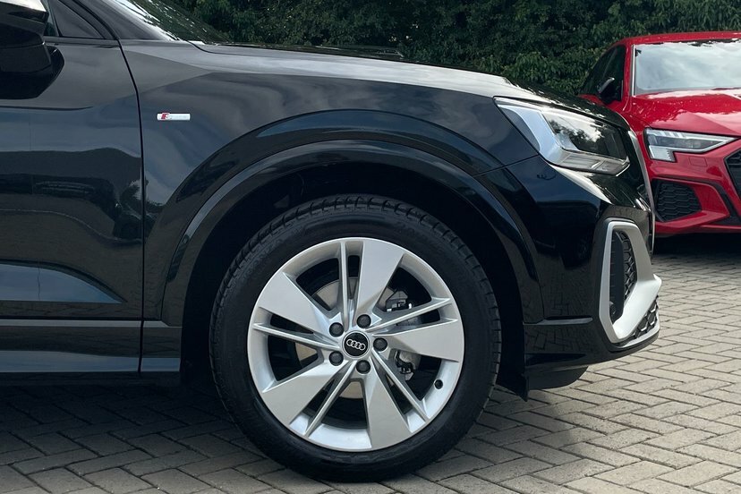 Audi Q2 Sq2 Quattro Black Edition S Tronic Tech Pro Grey #17