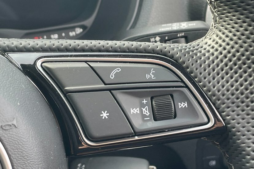 Audi Q2 Sq2 Quattro Black Edition S Tronic Tech Pro Grey #27