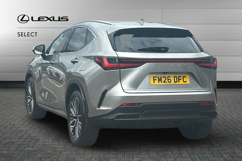 Lexus NX 2.5 450H 18.1Kwh Takumi Suv Plug-in Hy Silver #3