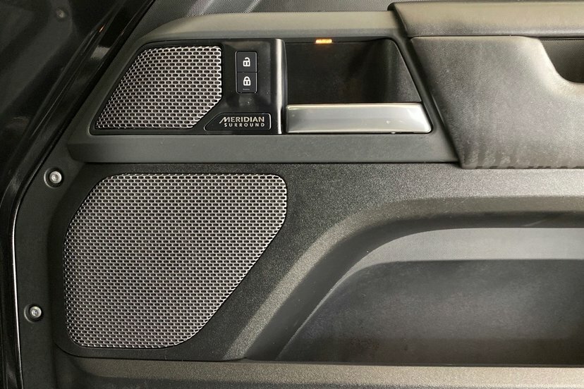 Land Rover Defender 110 D250 X-dynamic S Eiger Grey Grey #24