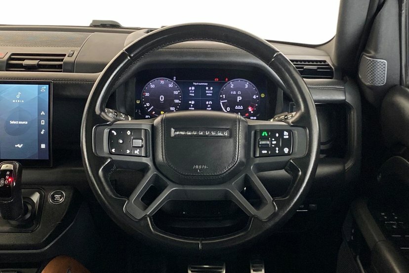 Land Rover Defender 110 D250 X-dynamic S Eiger Grey Grey #15
