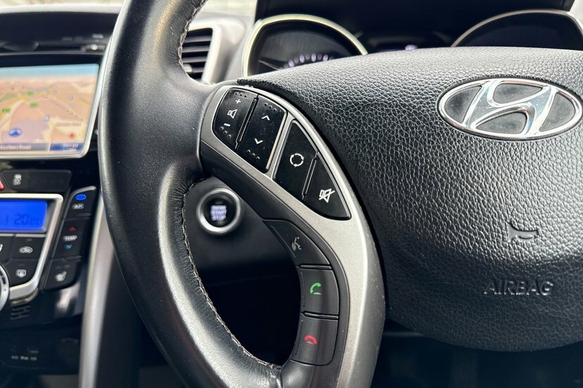 Hyundai I30 1.6 Crdi Premium  #23