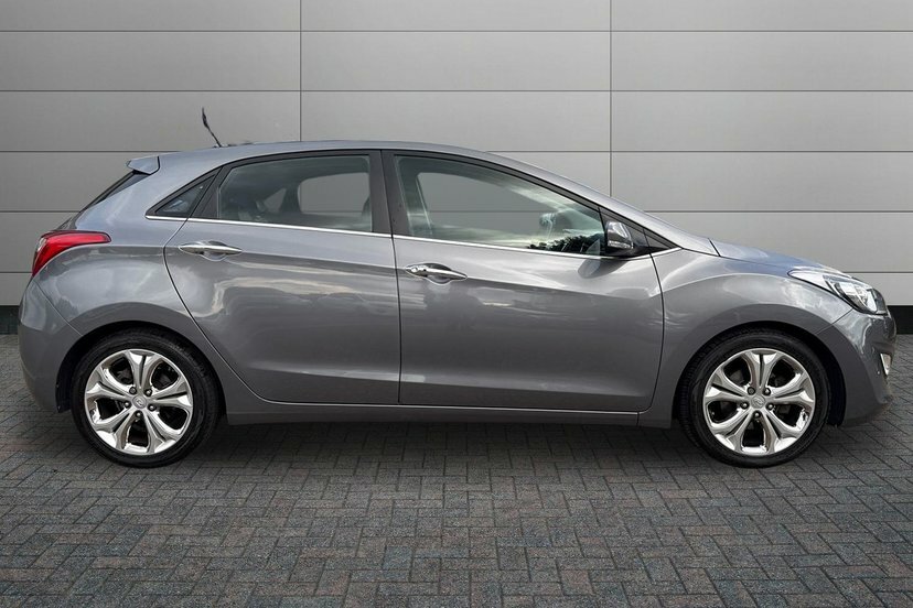 Hyundai I30 1.6 Crdi Premium  #4
