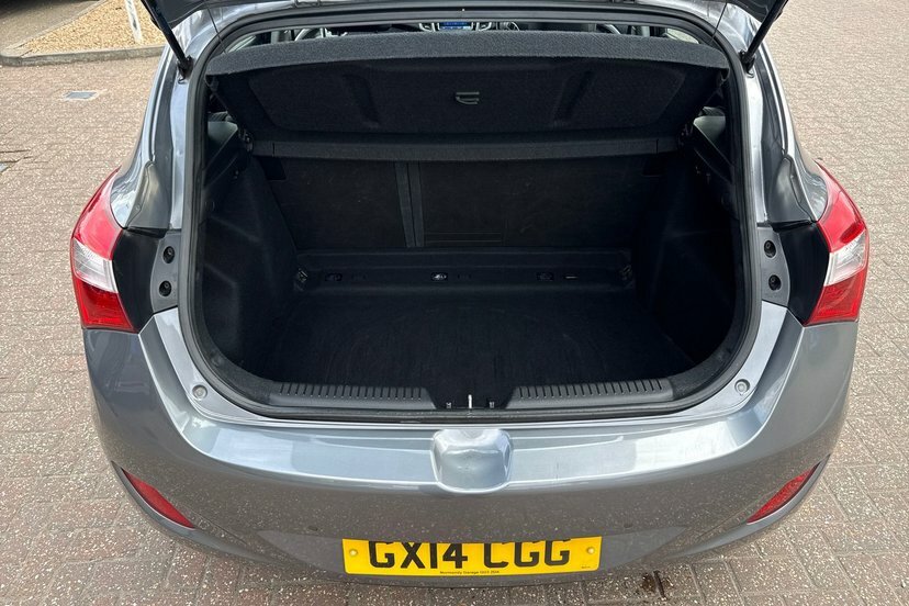 Hyundai I30 1.6 Crdi Premium  #9