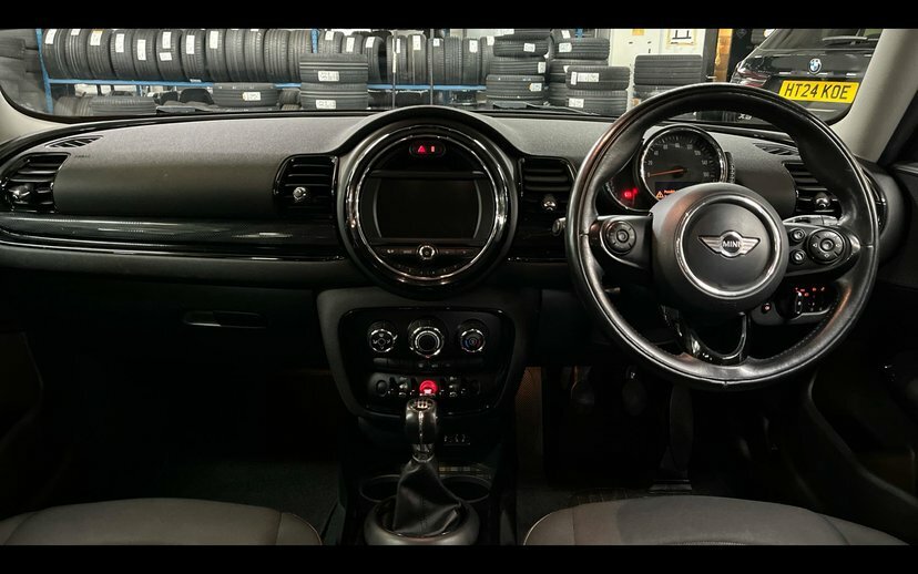 Mini Clubman 1.5 Cooper Black Pack Estate 6Dr Grey #4