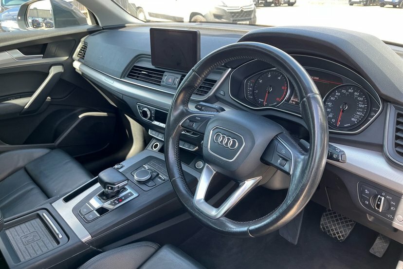 Audi Q5 Tfsi Quattro S Line Black #25