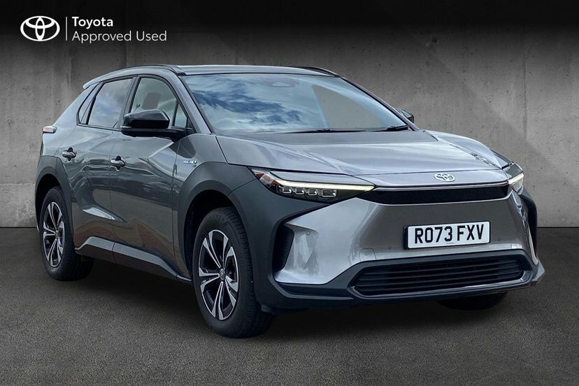 Toyota bZ4X 71.4Kwh Motion Suv 11Kw Obc 2 Silver