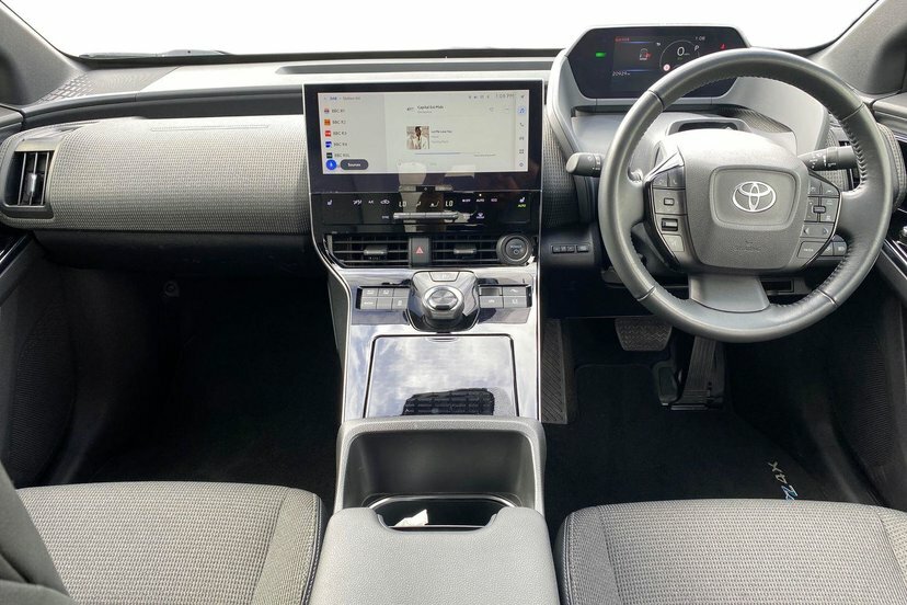 Toyota bZ4X 71.4Kwh Motion Suv 11Kw Obc 2 Silver #5