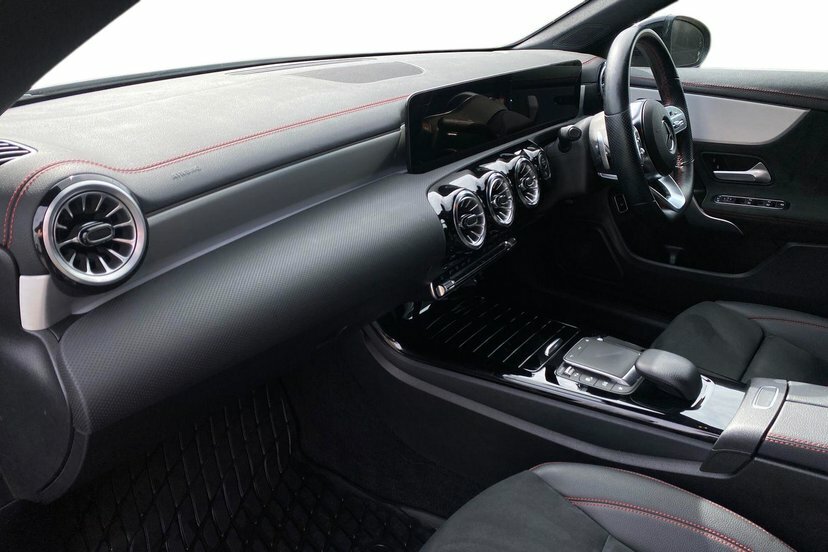 Mercedes-Benz CLA Class Cla 45 S 4Matic Plus Tip Black #9