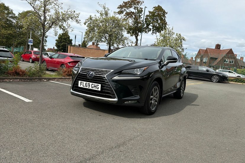 Lexus NX 2.5 300H Takumi Pan Silver #32