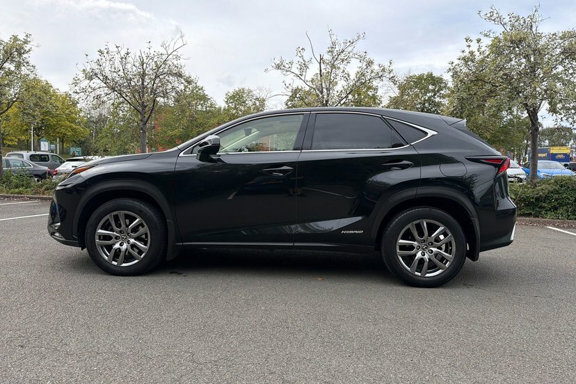 Lexus NX 2.5 300H Takumi Pan Silver #27