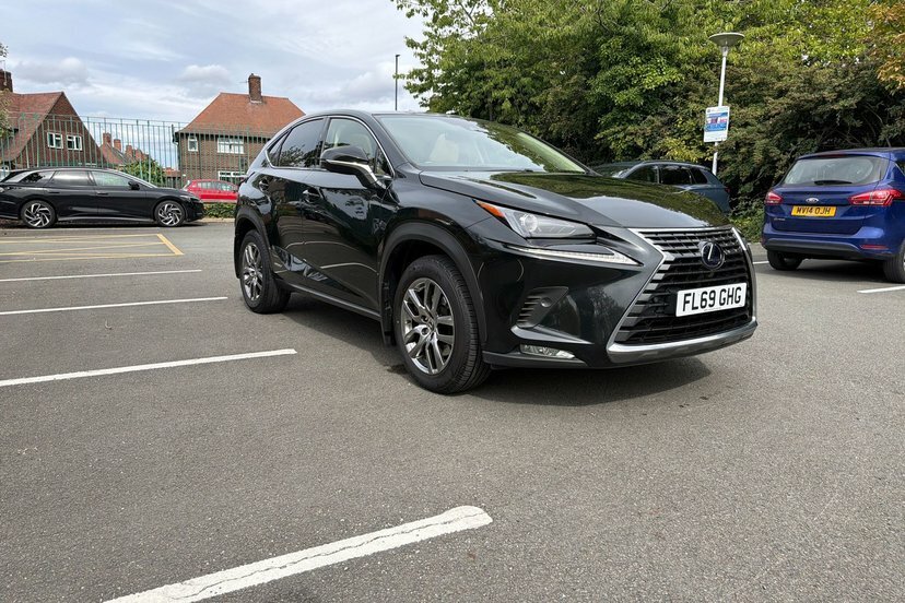 Lexus NX 2.5 300H Takumi Pan Silver #28