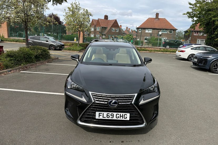 Lexus NX 2.5 300H Takumi Pan Silver #30
