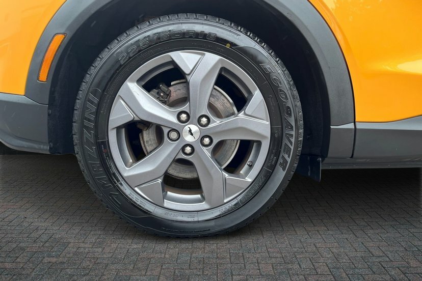 Ford Mustang Mach-E Extended Range 91Kwh Suv 2 Orange #5
