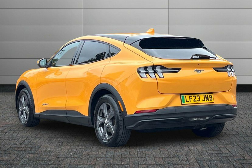 Ford Mustang Mach-E Extended Range 91Kwh Suv 2 Orange #3