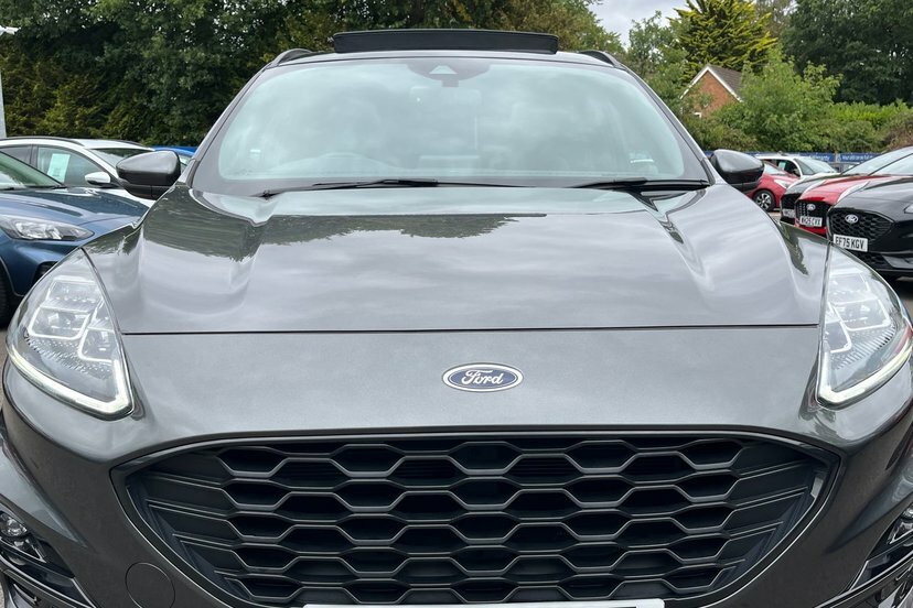 Ford Kuga 2.5L St-line X Red #20