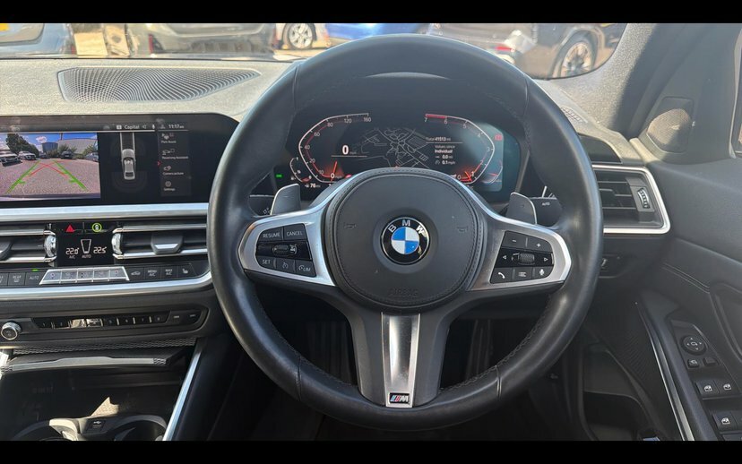 BMW 3 Series Saloon White #5