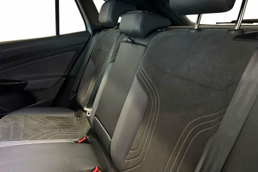 Volkswagen ID.4 Pro 77Kwh Match Grey #8