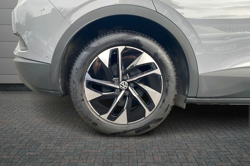 Volkswagen ID.4 Pure 52Kwh Match Suv 170 Ps Grey #5