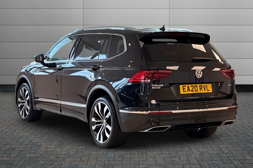 Volkswagen Tiguan Allspace 2.0 Tsi R-line Tech Suv Dsg 4Motion 22 Black #3