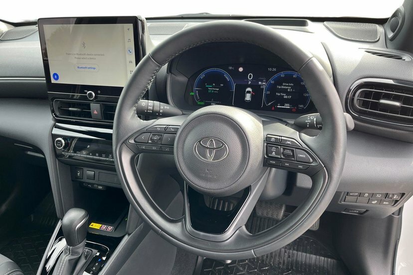 Toyota Yaris Cross 1.5 Vvt-h Premiere Edition Suv Hybrid E Black #6