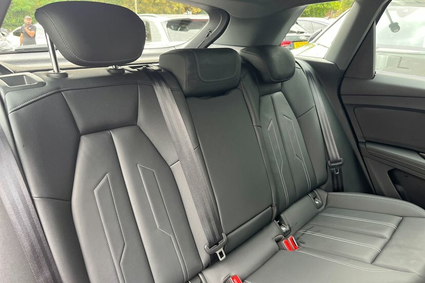Audi Q4 E Tron 40 Sport 82Kwh Blue #20