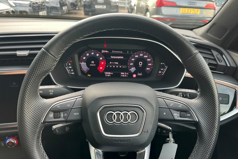 Audi Q3 45 Tfsi E Black Edition S Tronic Tech Pro Blue #13