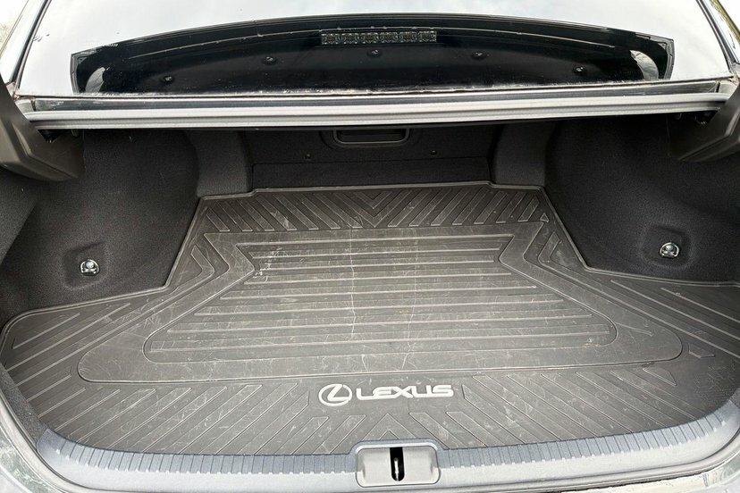 Lexus ES 300H 2.5 Cvt Premium Edition Black #9