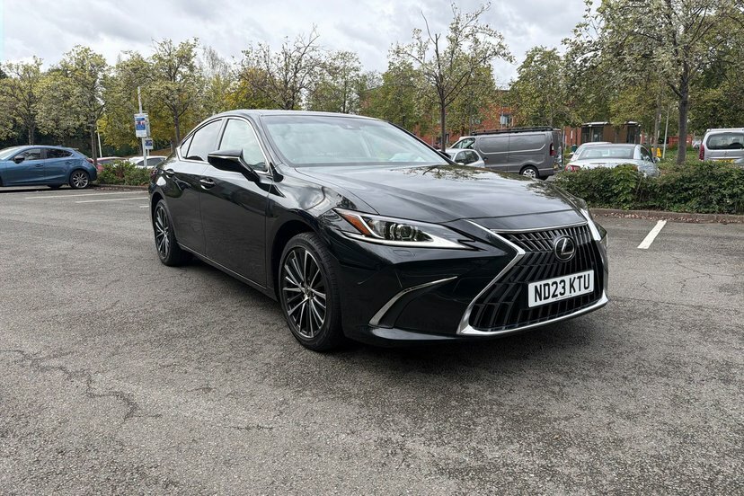 Lexus ES 300H 2.5 Cvt Premium Edition Black #32