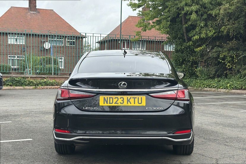 Lexus ES 300H 2.5 Cvt Premium Edition Black #12