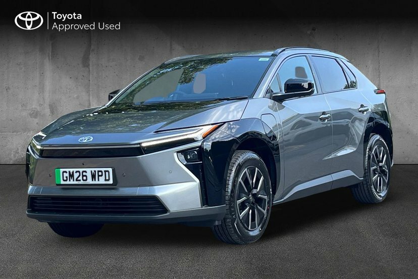 Toyota bZ4X 73.1Kwh Design Suv 224 Ps Silver #3