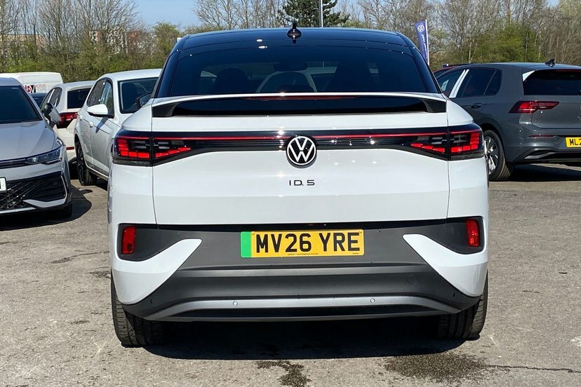 Volkswagen ID.5 Match Pure Black #14