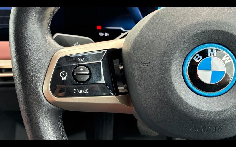 BMW iX Ix Xdrive40 Sport White #17