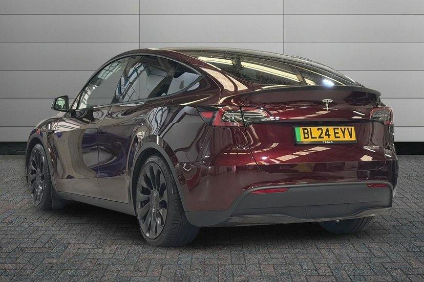 Tesla Model Y Dual Motor Performance Suv 4Wd Black #3