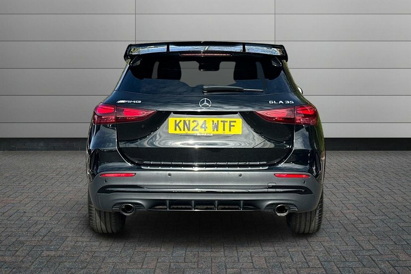 Mercedes-Benz GLA Class Amg Line Black #12
