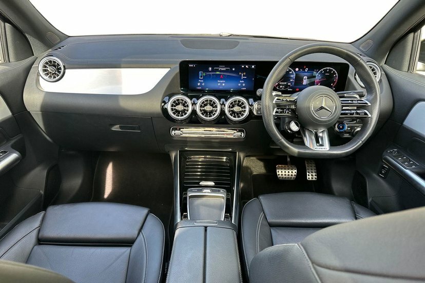 Mercedes-Benz GLA Class Amg Line Black #7
